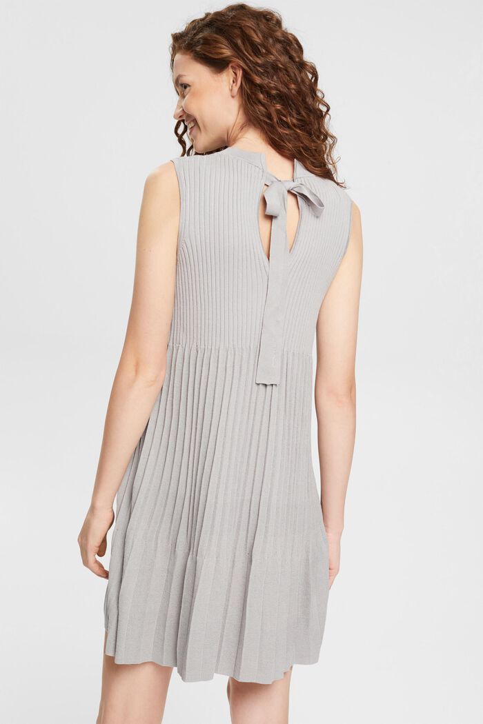 Pleated fit and flare dress, MEDIUM GREY, detail image number 3
